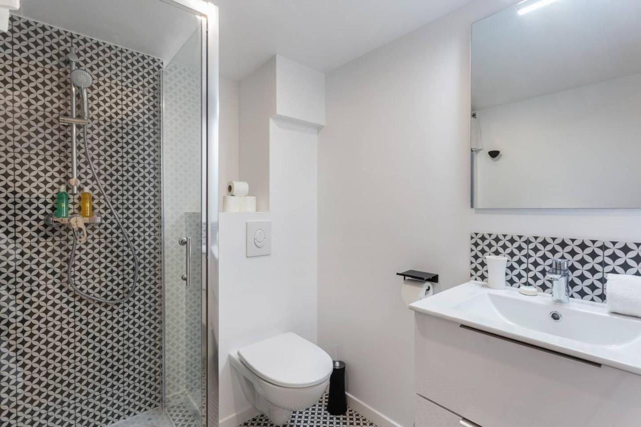 Chic Saint-Germain-Des-Pres Studio For 4 - Prime Location Paris Exterior foto